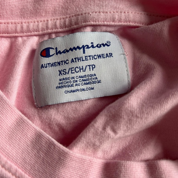 💗Pink Champion tee with red logo - Picture 3 of 3